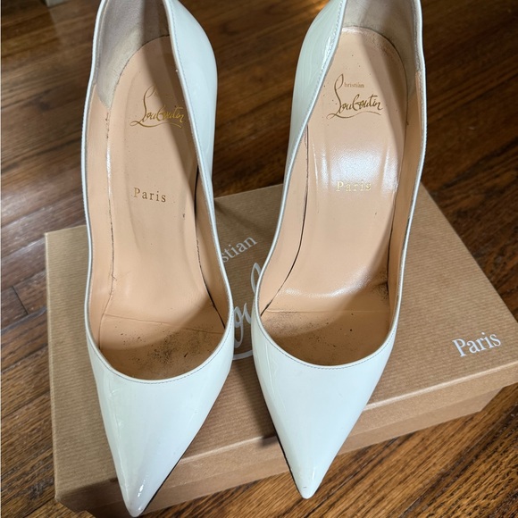 Christian Louboutin White Kate Pump - Picture 2 of 4